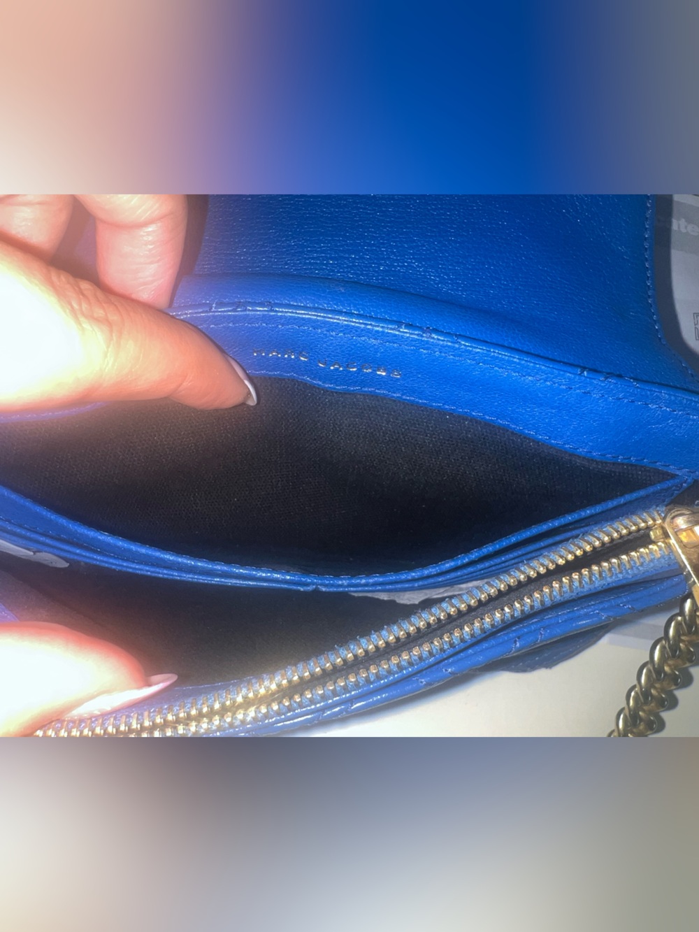 Marc Jacobs Quilted Blue Leather Bag with Gold Chain - Picture 3 of 9